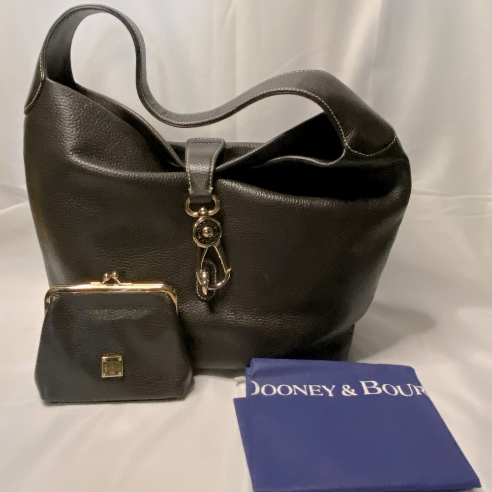 RELIST DOONEY T-MORO BROWN TOTE WITH COIN PURSE ARCHIVES COLLECTION